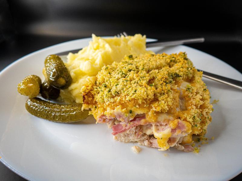 picture for Caserola cu Pui Cordon Bleu