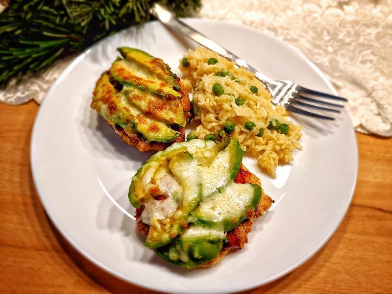 picture for Pui cu Avocado și Mozzarella
